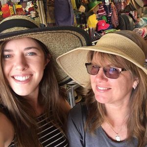 Meet your Posher, Lesley